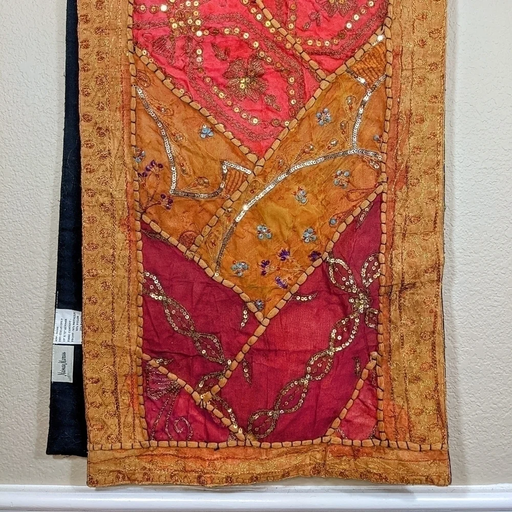 Gorgeous Gold and Red 70